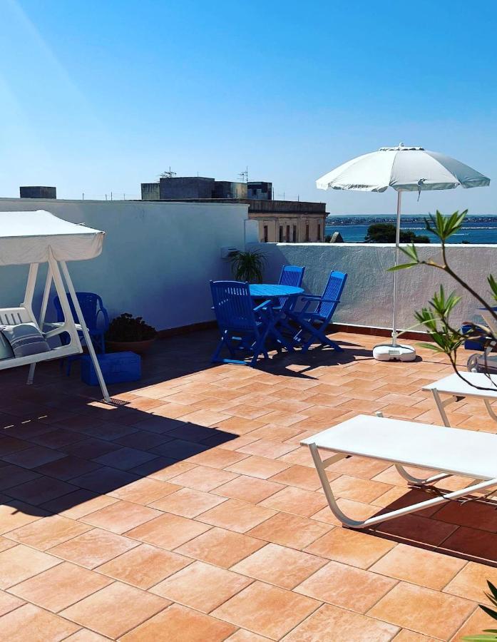 Апартаменты Attico Vista Mare Трапани Экстерьер фото